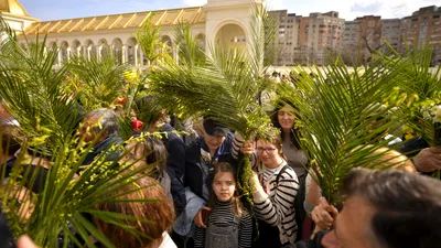 SOCIAL Florii 2026: între sărbătoarea creştină a Intrării Domnului în Ierusalim şi vechi tradiţii populare păstrate în toată ţara