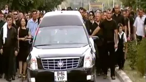 George Naghi a fost înmormântat în prezenţa a peste o mie de persoane -VIDEO