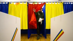 Cum vrea UE să oprească un nou „caz Romania”. Scutul pentru democrație, TikTok și lupta cu rețelele de boți