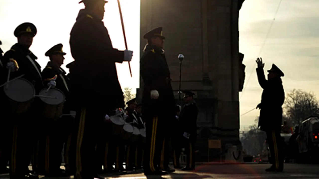 Peste 2.000 de militari, mobilizaţi pentru ceremoniile de 1 Decembrie