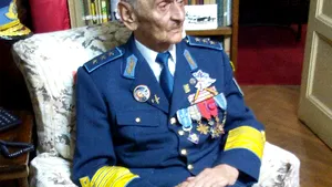 România a pierdut un erou din cel de-al Doilea Război Mondial. Mesajul Armatei pentru ultimul as al Aviaţiei