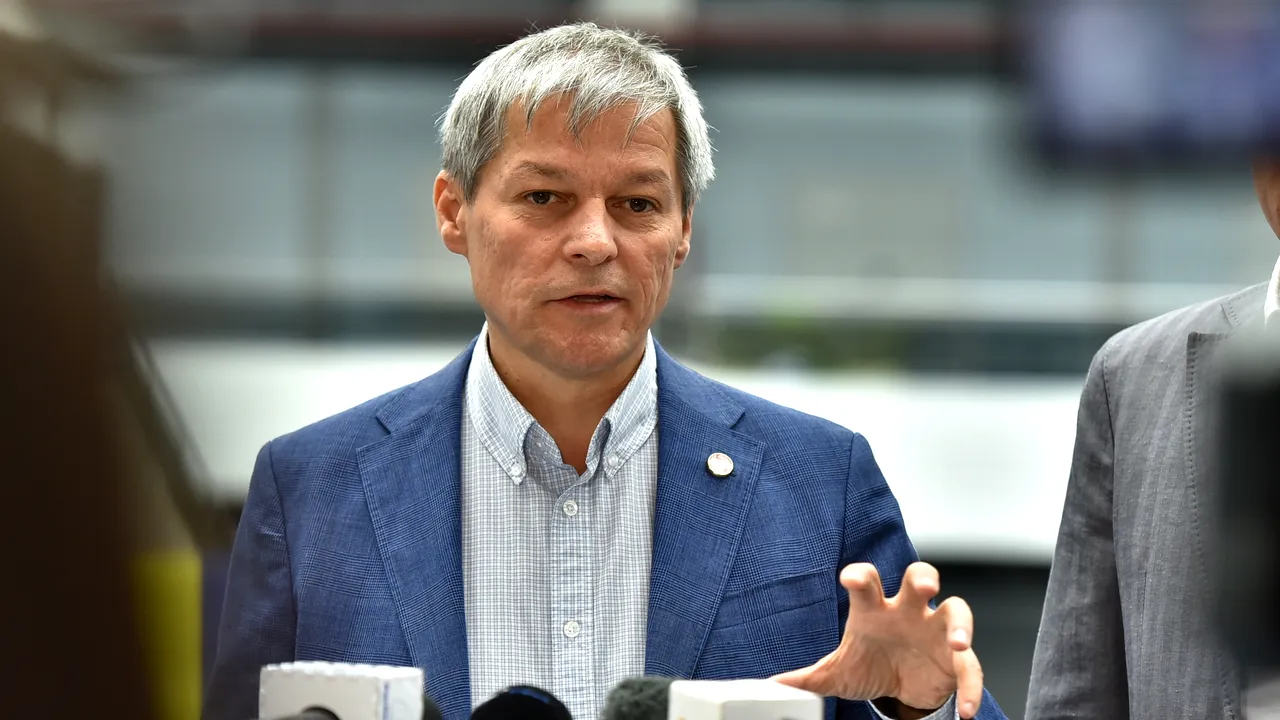 Klaus Iohannis l-a desemnat pentru candidat la premier pe Dacian Cioloş. Preşedintele României a semnat decretul