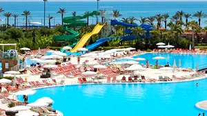 About 70% Of Bucharest Holiday Market Fair Visitors Bought Holiday Packs Abroad