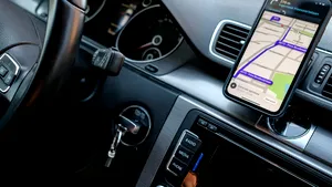 Waze: Noi opţiuni aduse de aplicaţia de trafic. Care este funcţia împrumutată de la Google Maps şi Apple Maps