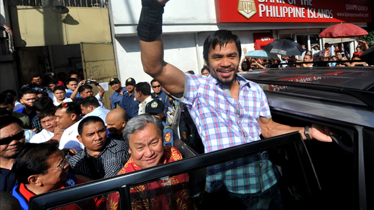 Pugilistul Pacquiao, primit ca un erou în Filipine - GALERIE FOTO