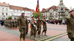 Ziua Europei la Timişoara: Defilare militară, atelier de caricatură şi concerte | FOTO