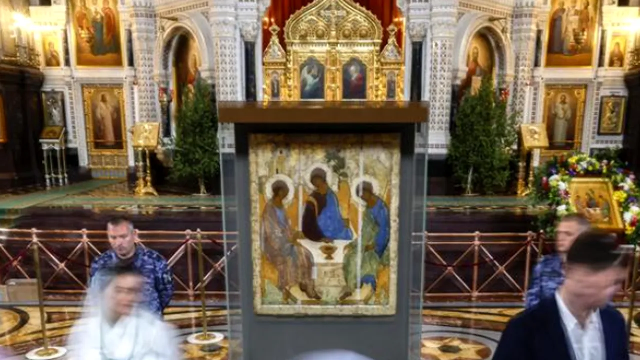 Putin donează Bisericii „Icoana Treimii” a lui Rublev, scandalizând muzeele