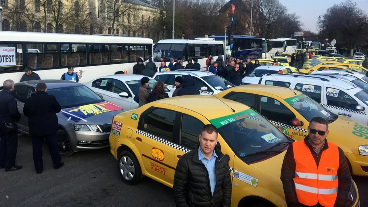 Piaţa Victoriei, eliberată de protestatarii din transporturi. Poliţiştii au ridicat restricţiile de circulaţie 