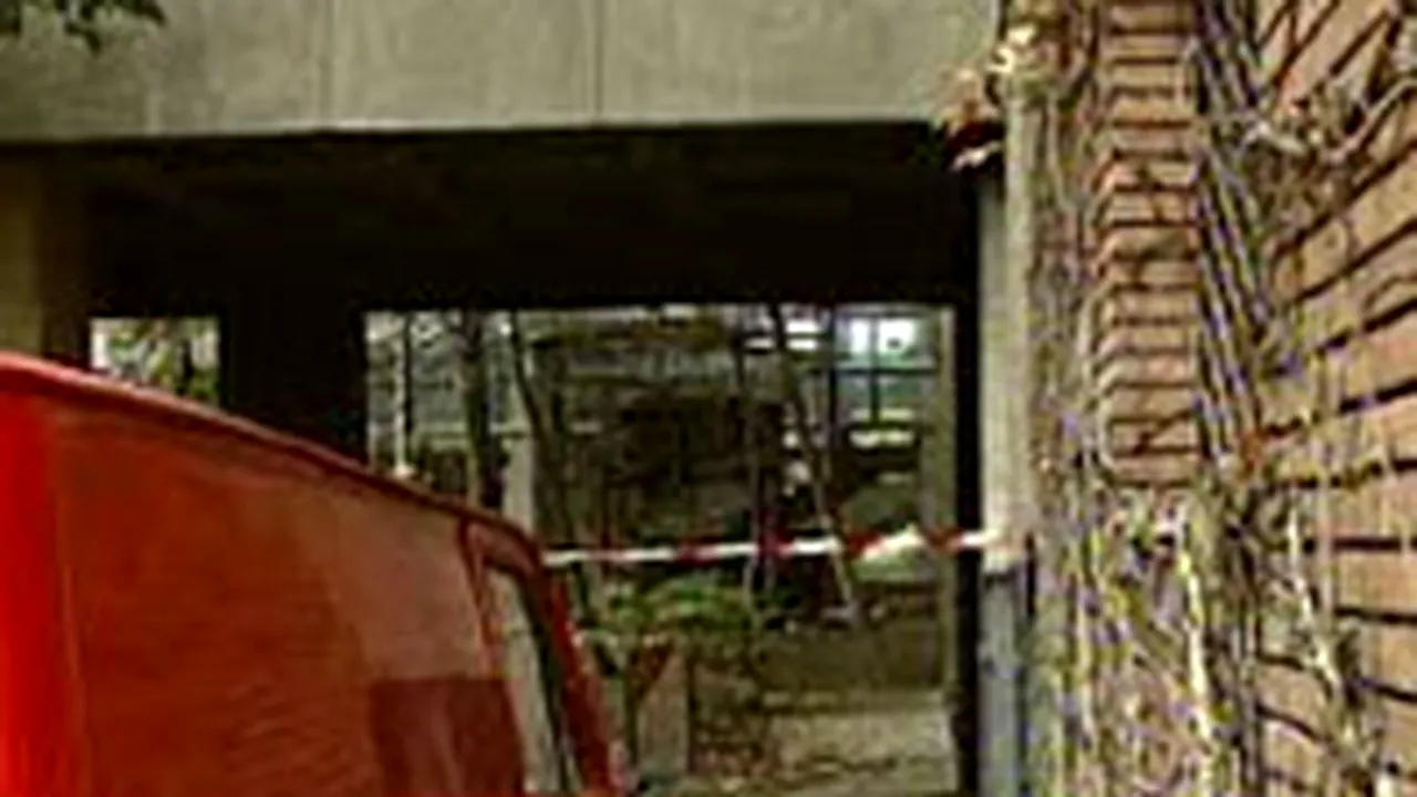 Moarte suspectă într-un campus din Bucureşti