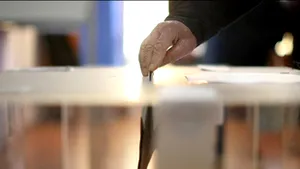 Romanians Vote For New President Sunday Hoping To Break Political Gridlock