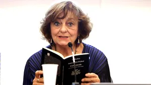 Ana Blandiana primește un nou premiu internațional / Poeta română va fi distinsă la Festivalul Cosmopoética din Spania