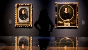 FOTO | O pictură barocă, distrusă de amatori. Cum arată acum celebra pictură „restaurată”