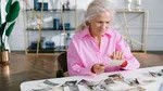 De ce unii oameni rămân lucizi deși au Alzheimer. Cercetătorii au găsit un indiciu surprinzător