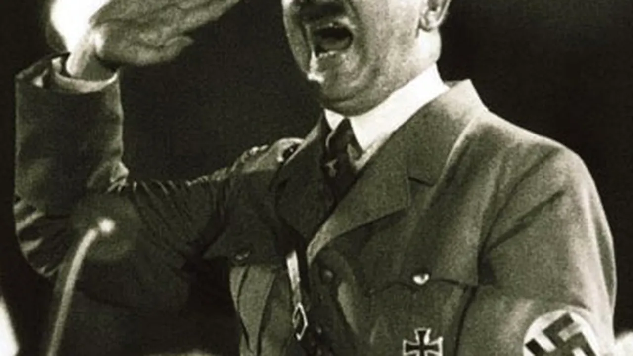 O carte despre Adolf Hitler, interzisă în Rusia