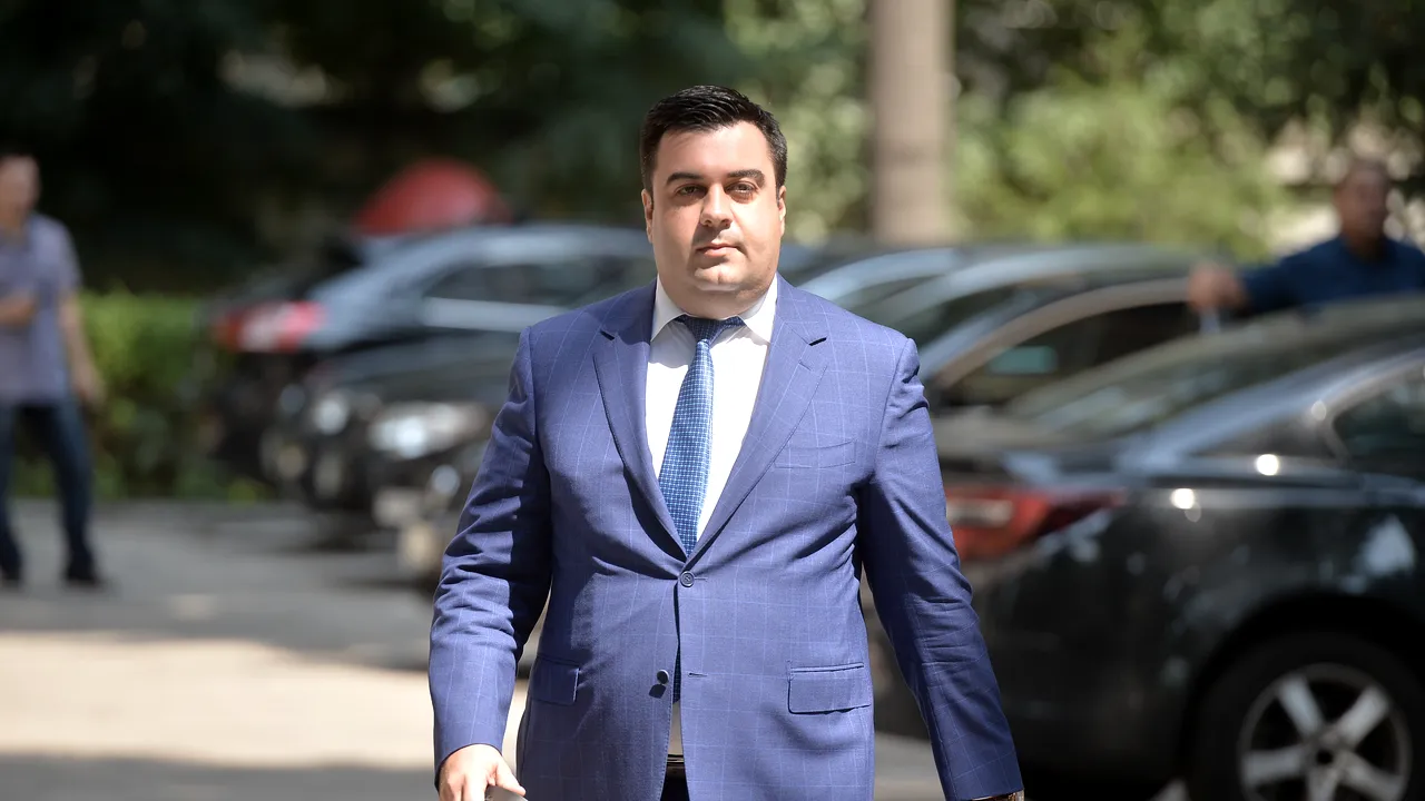 Ministrul Transporturilor, despre oprirea bruscă a lucrărilor la Centura Bacăului: Muncitorii au primit zile libere 