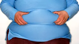 Nepregătiţi pentru astfel de situaţii. Pompierii din Vâlcea au cerut ajutor în alt judeţ pentru transportul unei femei de 250 de kg la spital