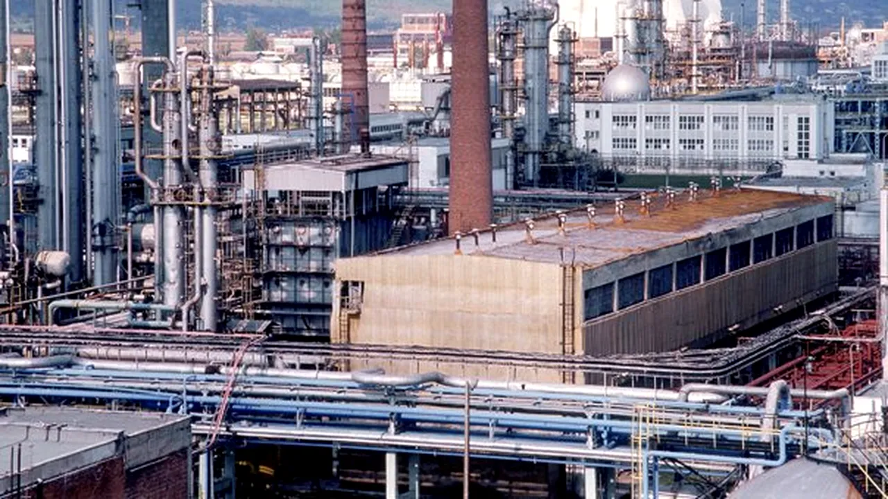 Şeful companiei ruse TISE va veni peste câteva zile la Bucureşti pentru discuţii despre Oltchim