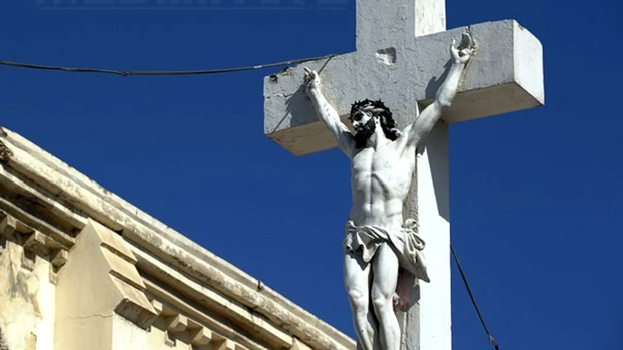 Arheologii au găsit un schelet în Marea Britanie. A fost crucificat ca Isus Hristos 