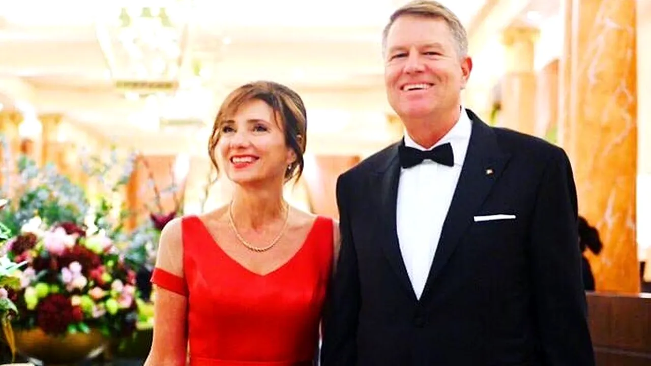 Soţii Iohannis, la recepţia prinţului Charles de la Palatul Buckingham | FOTO