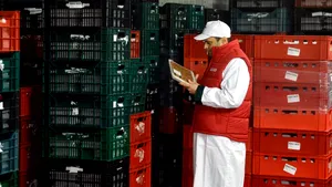 ANSVSA: Peste 10.000 de controale în industria alimentară, amenzi de 1,7 milioane lei