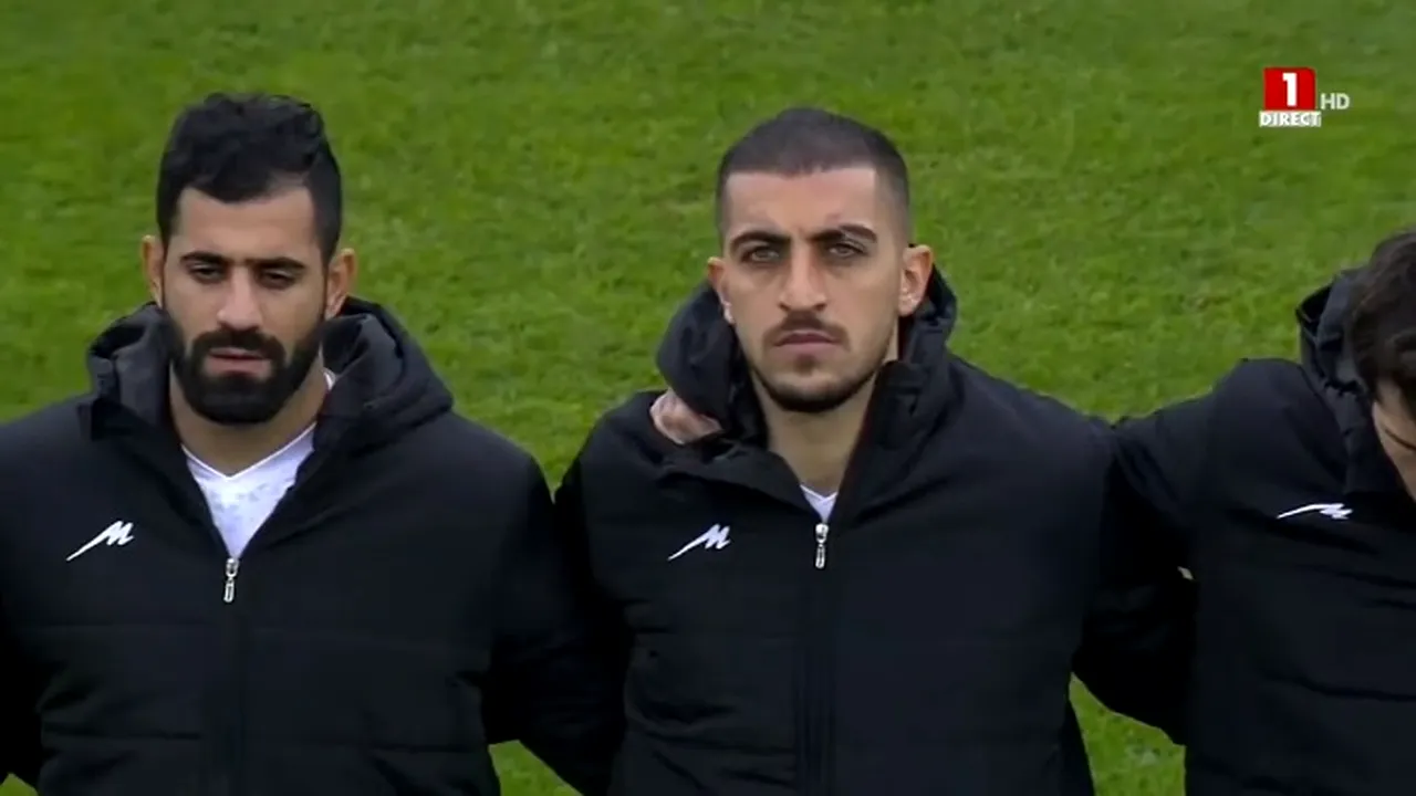 „Să traiască femeile din Iran!”. Jucătorii naţionalei de fotbal a Iranului, furioşi pe guvernanţi, le susţin pe protestatare