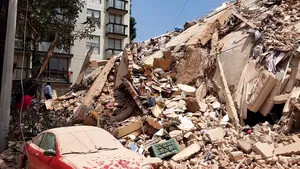 Cutremur în Mexic, de magnitudine 7,1, produs la exact 32 de ani de la seismul care a devastat Ciudad de Mexico: cel puţin 217 de persoane au murit, zeci de clădiri s-au prăbuşit / Stadionul Azteca, avariat  | FOTO, VIDEO