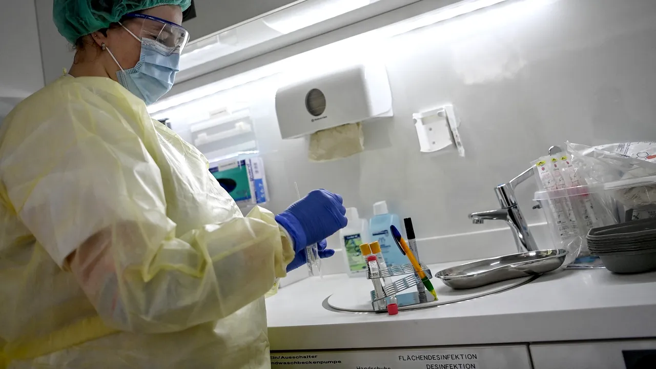 Singura ţară din lume care a aprobat al treilea vaccin împotriva coronavirusului