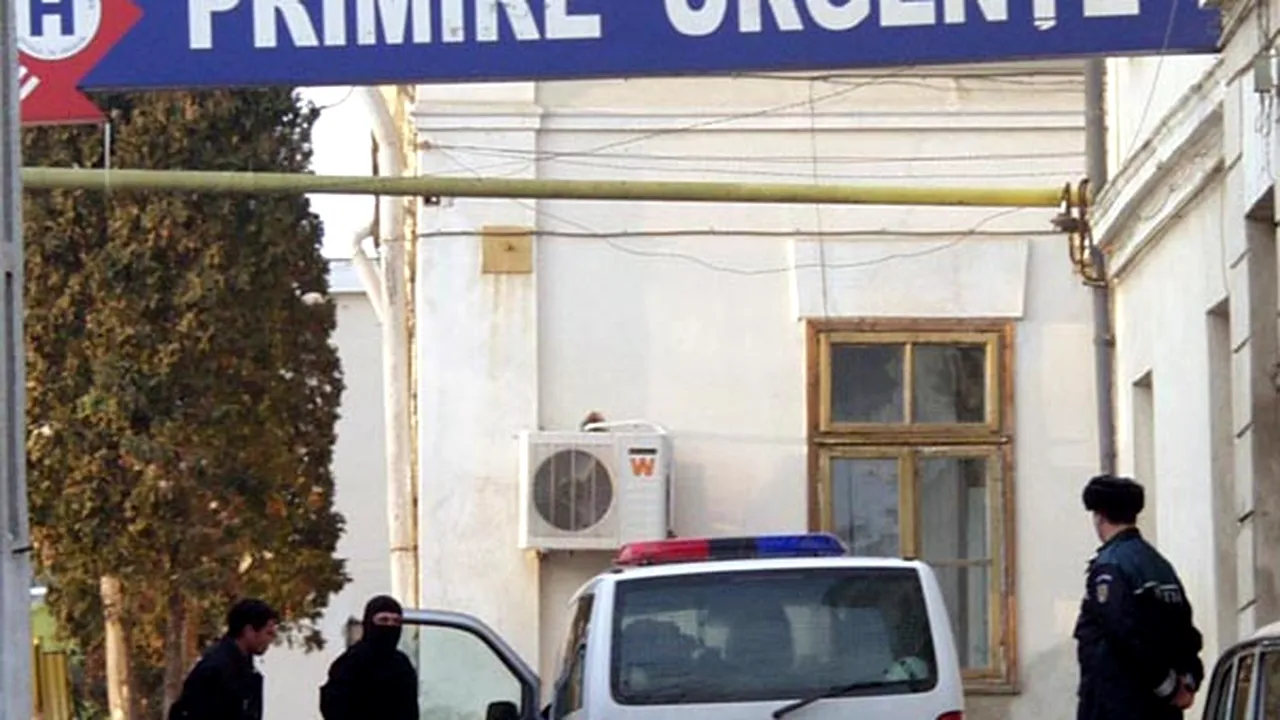 Un pacient rănit, adus la Spitalul de Urgenţe Iaşi, a atacat personalul medical