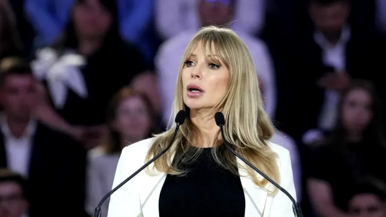 Victoria Stoiciu îi cere lui Nicușor Dan revocarea lui Adrian Veștea: Democrația românească trebuie salvată, și pe ultima sută de metri