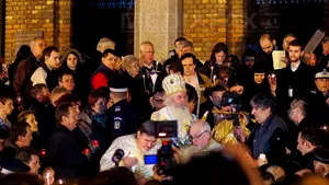 Timişoara: Peste 5.000 de credincioşi au luat parte la slujba de Înviere la Catedrala Mitropolitană