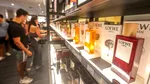 Medicamentele pentru slăbit ar putea schimba industria parfumurilor. De ce producătorii testează arome de prăjituri, cireșe și chiar sos picant