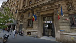 Femeia cu noul COVID-19 din Capitală este angajată la OSIM. 29 de colegi au intrat în contact cu pacienta / Activitatea instituţiei, suspendată timp de o săptămână