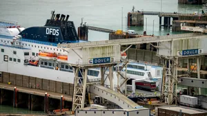 Transportul cu feribotul între Oryahovo și Bechet, suspendat din cauza nivelului scăzut al Dunării