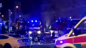 Cel puţin două persoane au murit şi alte nouă au fost rănite în urma unui incendiu, într-un hotel din centrul oraşului Praga | VIDEO