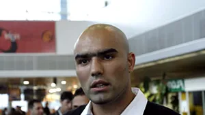 Bogdan Dinu: Suntem nevinovaţi, am fost făcuţi de ruşine în ţară
