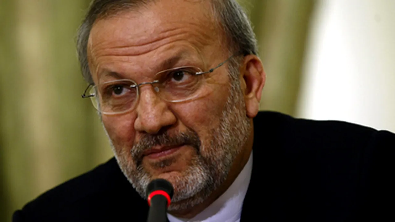 Iranul minimizează importanţa declaraţiei G8 privind activităţile sale nucleare