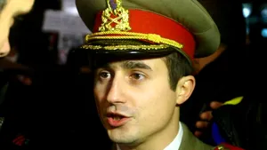 Alexandru Gheorghe, locotenentul care protesta în anul 2012 la Bucureşti, a demisionat din Armata Română din cauza 