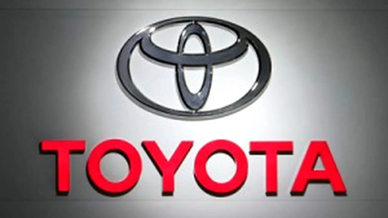 Toyota va acorda credite fără dobândă clienţilor americani ai companiei