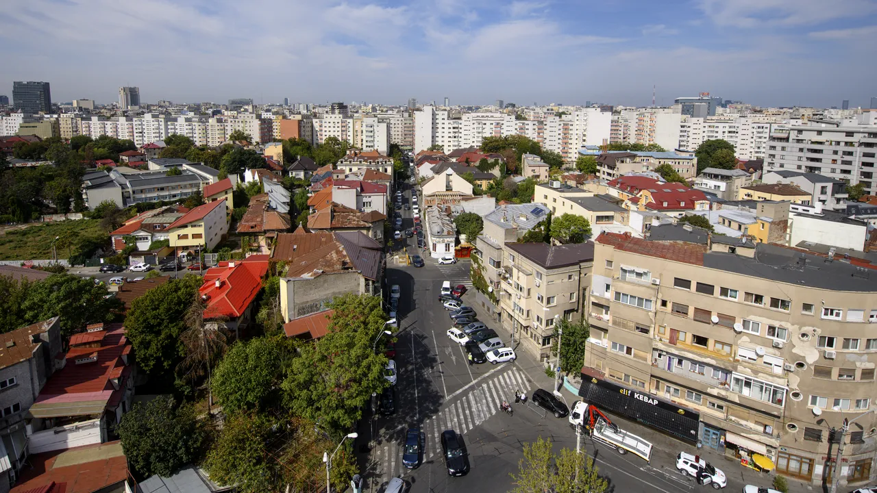 Piaţa imobiliară începe anul în scădere. Care sunt judeţele care au raportat creşteri
