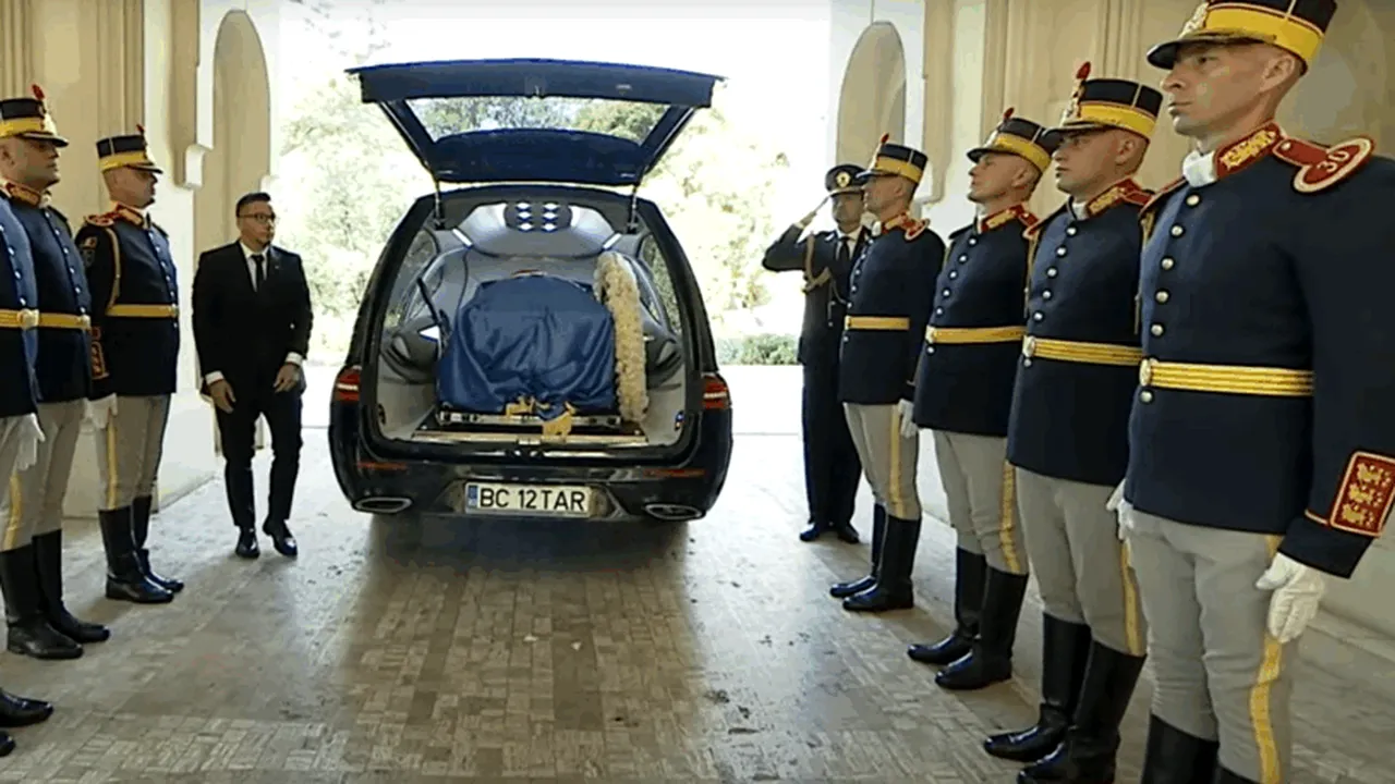 Ion Iliescu părăsește pentru ultima dată Palatul Cotroceni