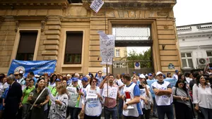 Protest general al sindicatelor din Educație miercuri la Cotroceni / „Ne dorim un ministru care să empatizeze cu studenții și cu profesorii”