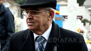 Niculae Spiroiu, fost ministru al Apărării, dus la spital după ce i s-a făcut rău la o ceremonie