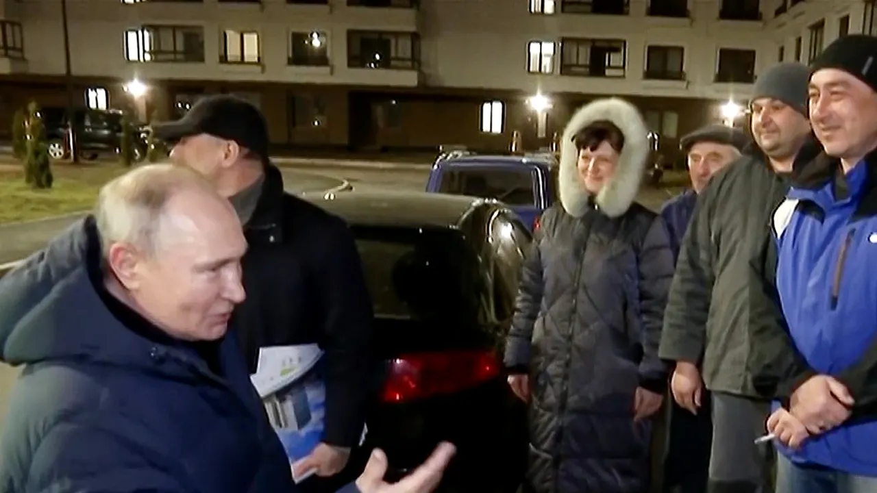 Putin, vizită surpriză în Mariupol