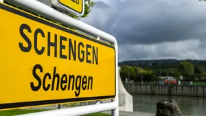 UE consolidează verificările de securitate la graniţele externe ale zonei Schengen