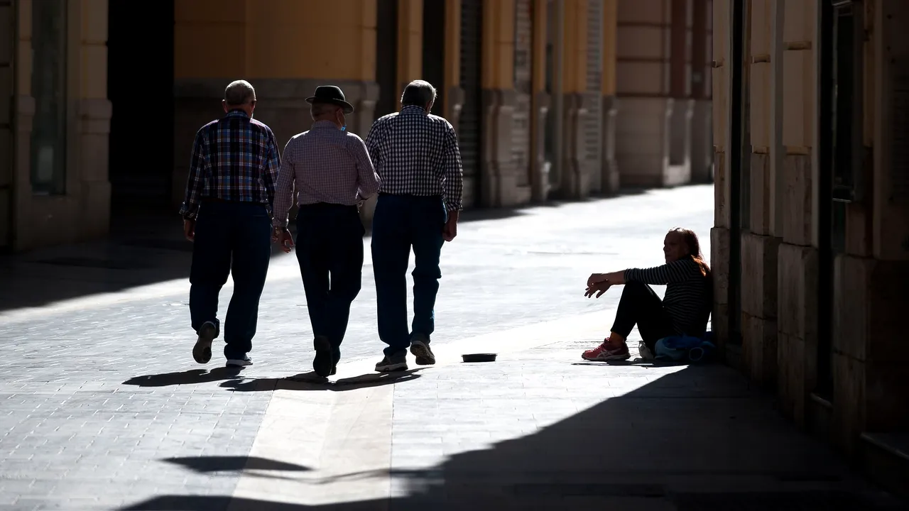 Spania va introduce un venit minim oferit de stat pentru un milion de familii