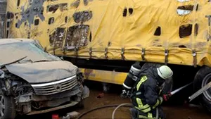 O furtună de nisip provoacă un accident în lanţ în Germania, soldat cu opt morţi