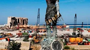 Simbolul speranţei din Beirut. Statuia unei femei a fost construită din rămăşiţele de după explozia din august 
