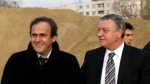 Platini: Bucureştiul are şanse foarte bune să organizeze finala Cupei UEFA din 2012