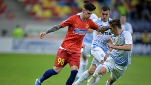 FCSB a învins Universitatea Craiova, cu 2-0. Soarta meciului, decisă încă din prima repriză / Dennis Man: Am făcut un meci foarte bun