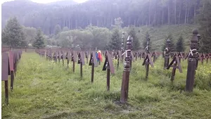 Ceremonii pe 26 august la Cimitirul Valea Uzului: Sunt aşteptate mii de persoane, la comemorarea soldaţilor secui 